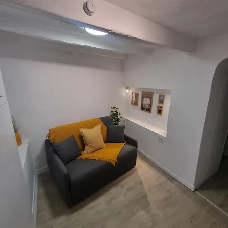 Ancienne Boulangerie Au Coeur Du Vieux-nice Apartamento *